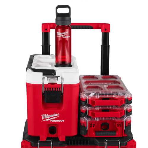 MILWAUKEE PACKOUT 1005ML Plastic Bottle With Chug Lid RED 4932498637