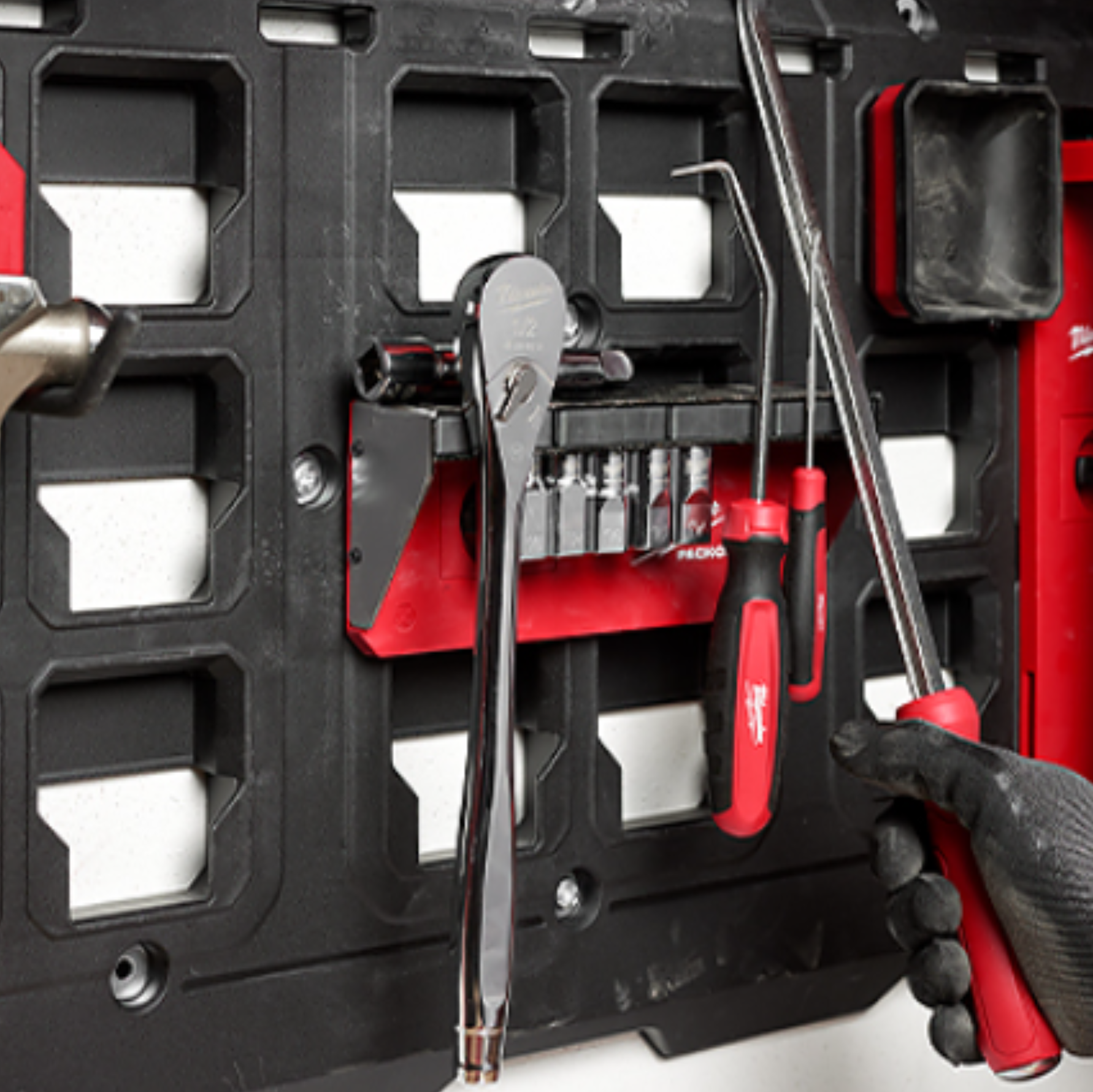 MILWAUKEE PACKOUT Magnetic Rack 48-22-8346