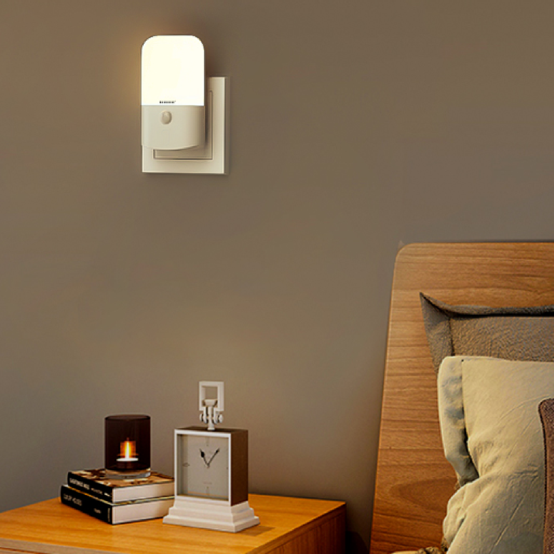 Sunshine NIGHT LIGHT 3-PIN With Motion Sensor WARMWHITE LNG-W