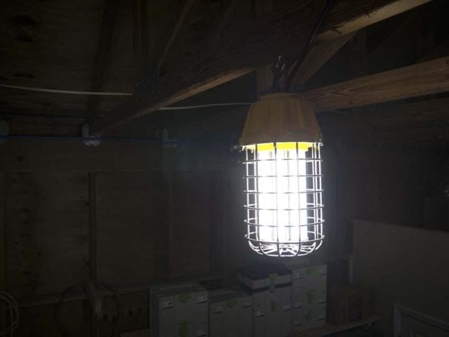 Southwire 6300-Lumen Jobsite Lantern Review