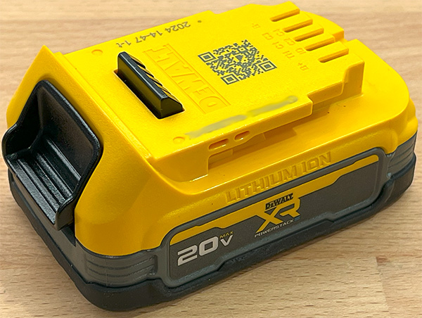 Dewalt XR Battery Showdown: Comparing the Compact, 5Ah, and 8Ah Options
