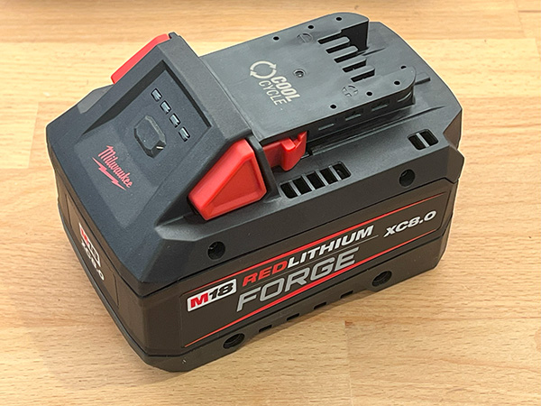 Next-Gen Power : Dewalt and Milwaukee Lead the Charge with Tabless Battery Technology